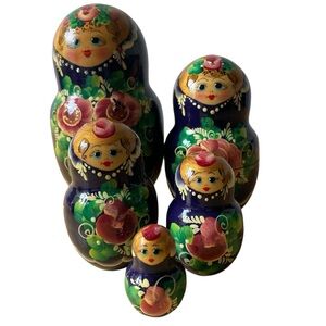 Vintage Hand-Painted Russian Matryoshka Doll Floral Design 5-piece set
